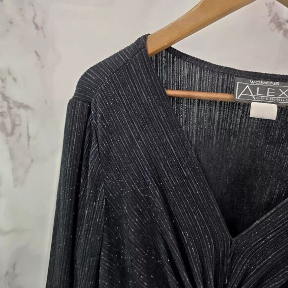 Alex Evening Shirt Womens 2X Black Short Sleeve Blouse Twist Glitter Sparkle - Picture 2 of 12